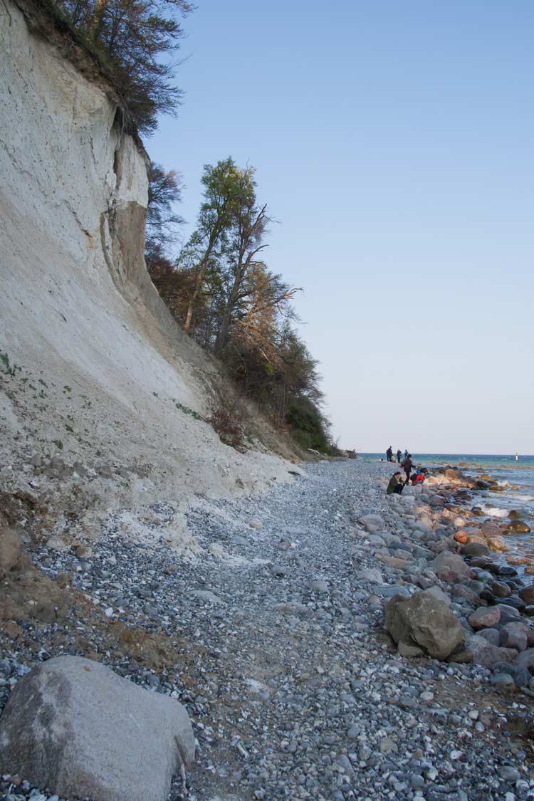 GoOnTravel Kreidefelsen auf Rügen am Strand