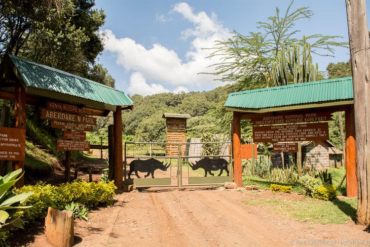 Treetops Gate zum Aberdare Nationalpark