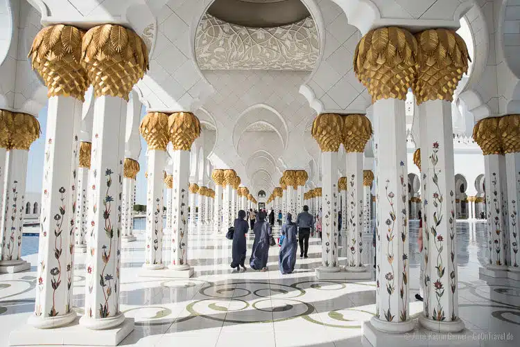 zu Besuch in der Scheich Zayid Moschee