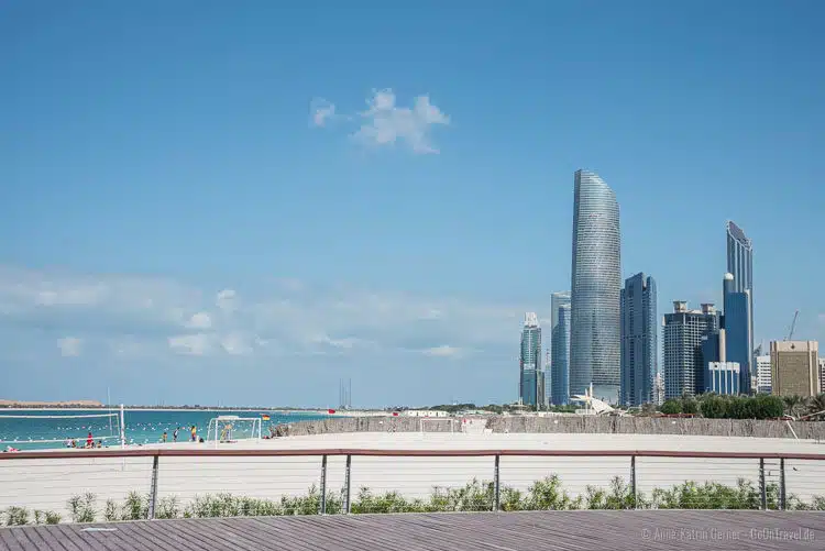 Strand und Skyline Abu Dhabi Strand und Skyline Abu Dhabi
