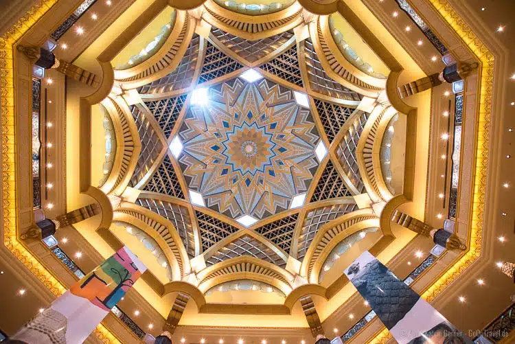 Decke im Emirates Palace Decke im Emirates Palace
