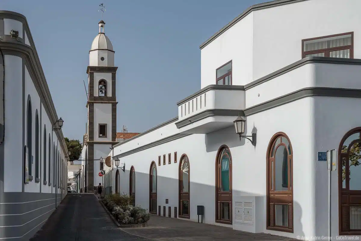Die Kirche San Ginés ist eine der wichtigsten von Arrecife Die Kirche San Ginés ist eine der wichtigsten von Arrecife