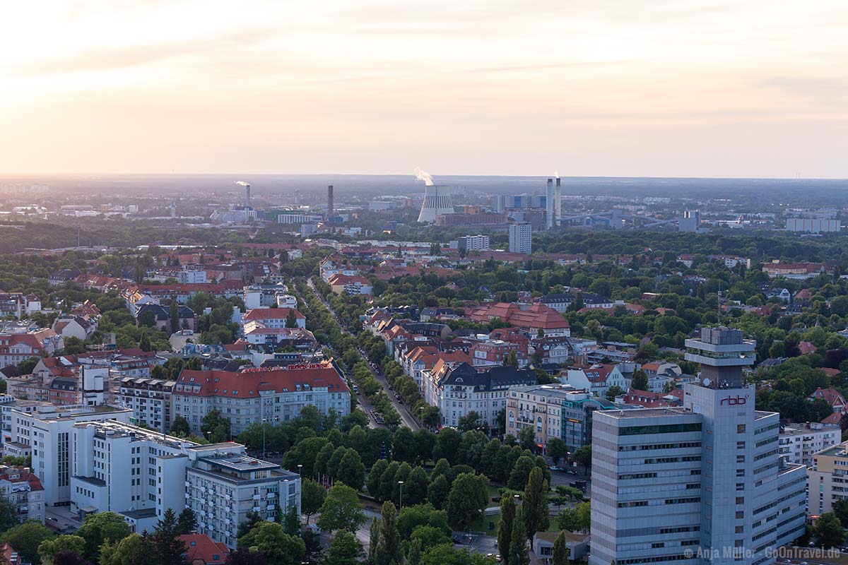 Herrliche Aussicht vom Funkturm auf den Westen Berlins