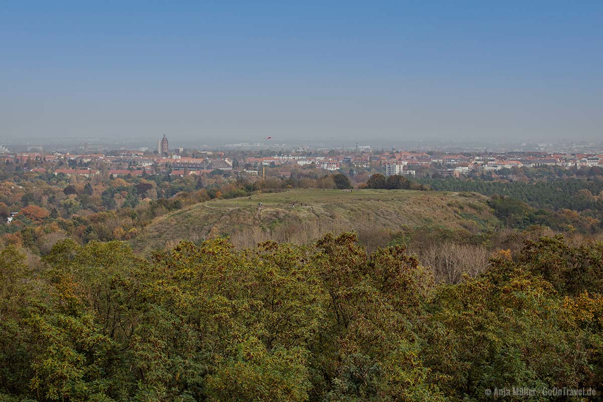 Blick auf den Drachenberg vom Teufelsberg