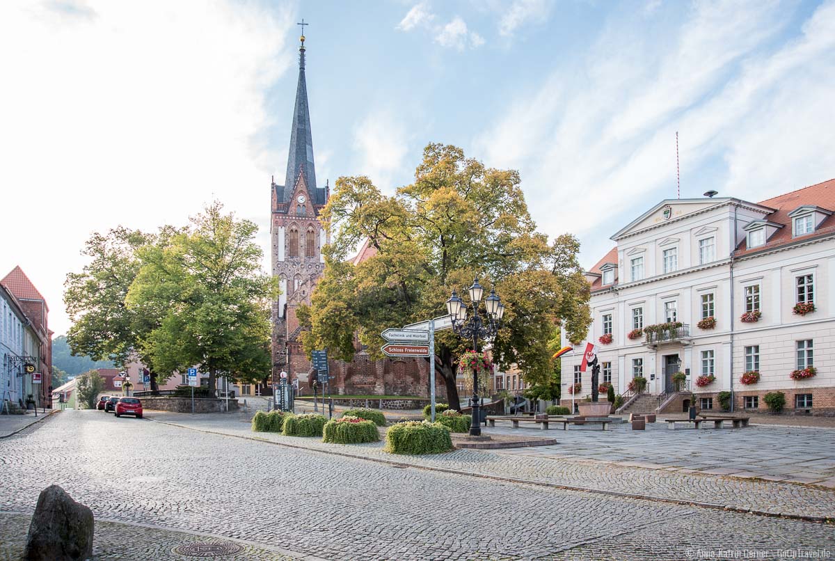 Im Stadtzentrum von Bad Freienwalde befindet sich die Tourist-Info Im Stadtzentrum von Bad Freienwalde befindet sich die Tourist-Info
