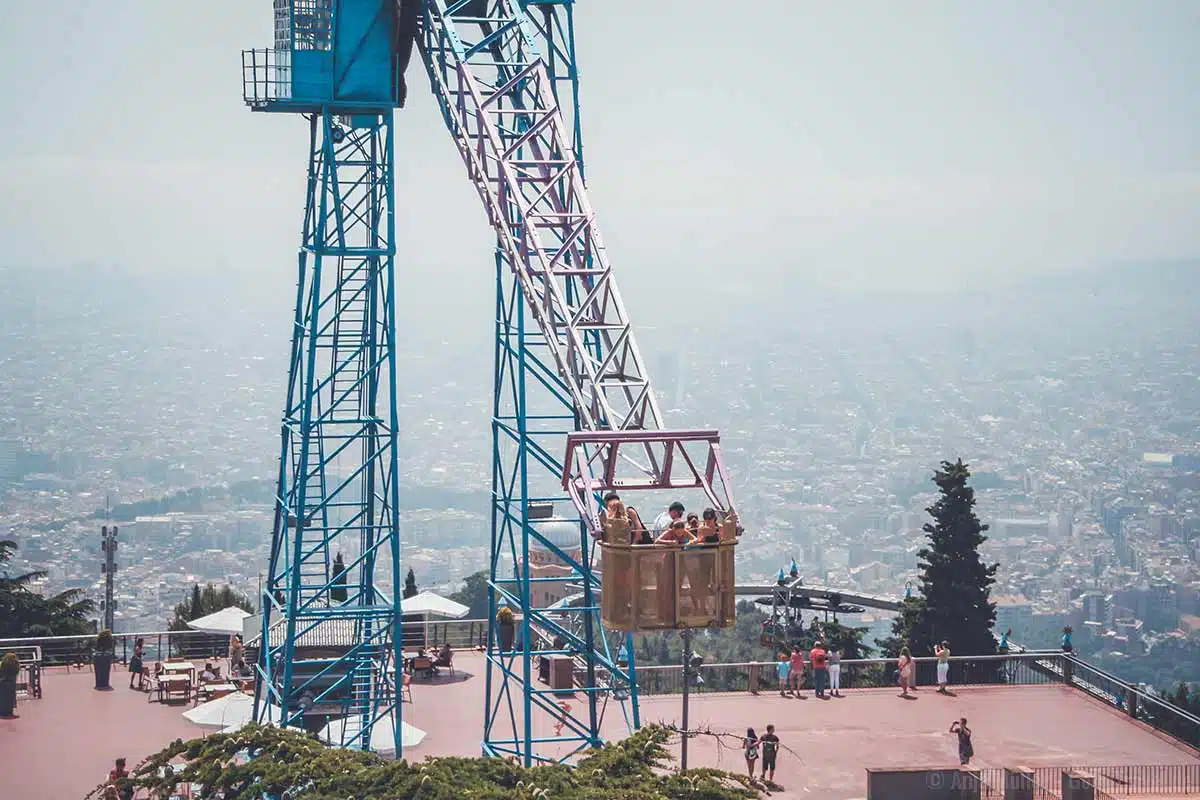 Vergnügungspark auf dem Tibidabo Vergnügungspark auf dem Tibidabo