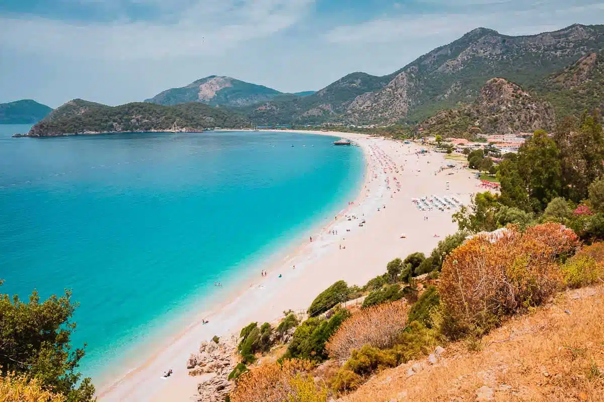 Belceğiz Beach ist ein traumhafter Strand in der Türkei