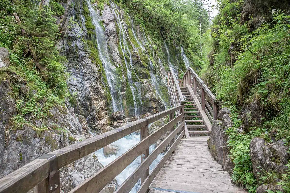 Wimbachklamm ist eine der schönsten Berchtesgaden Sehenswürdigkeiten Wimbachklamm ist eine der schönsten Berchtesgaden Sehenswürdigkeiten