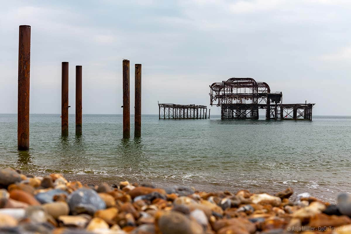 Das Stahlskelett vom West Pier