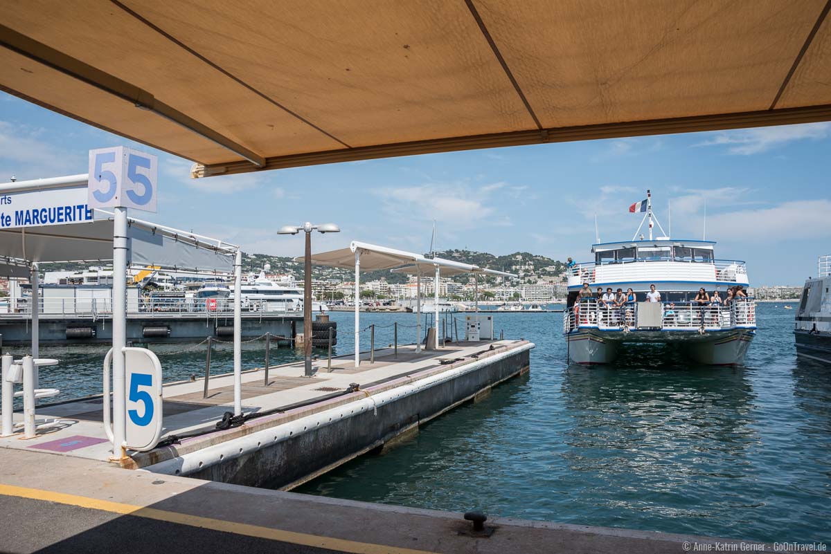 Ausflugsziele Cannes: am Quai Labeuf in Cannes legen die Fährschiffe zu den Lérins-Inseln ab