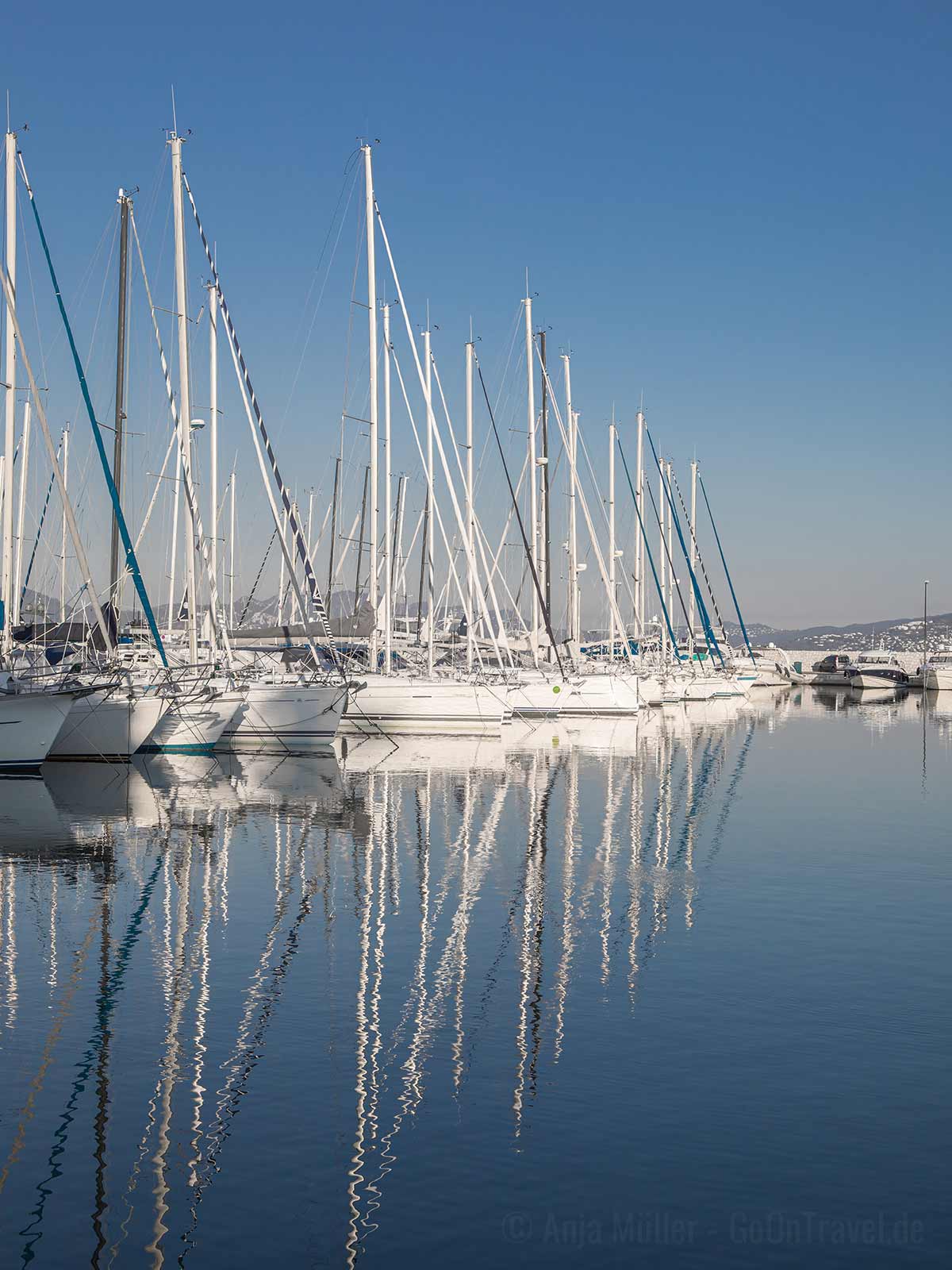 Yachthafen am Morgen Yachthafen am Morgen