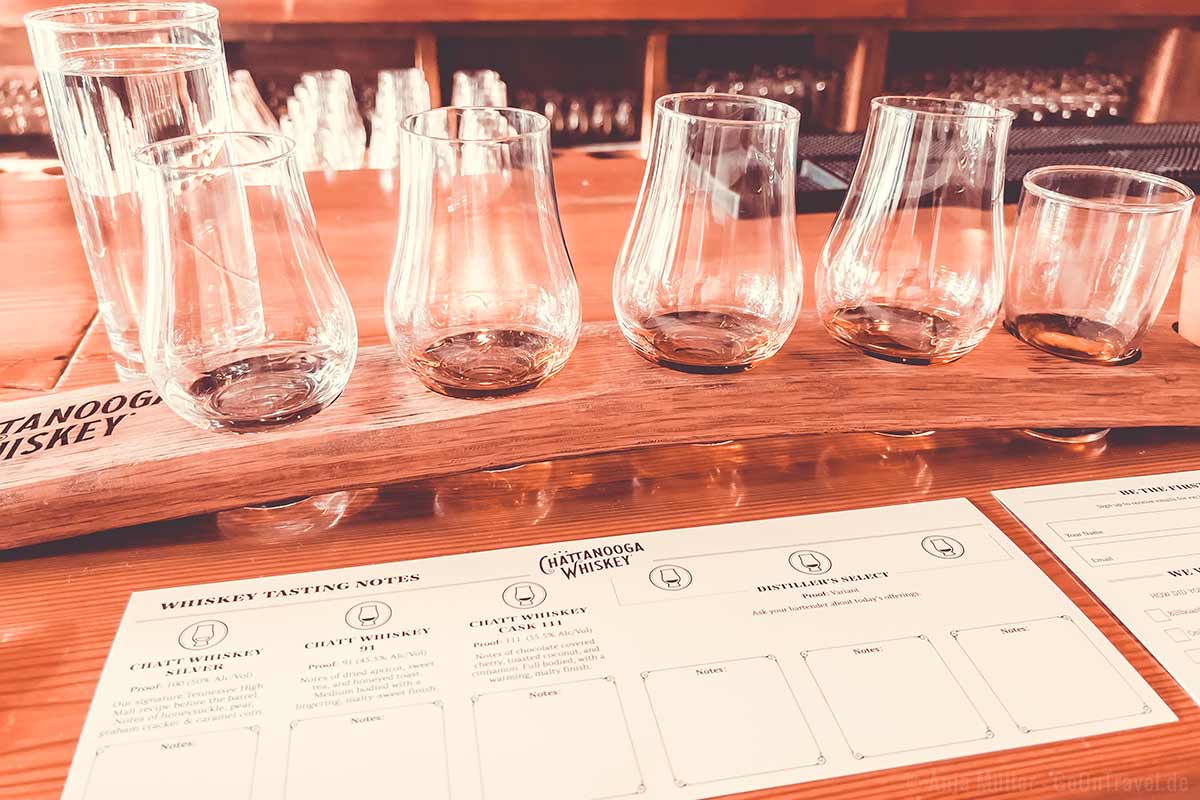Whiskey Tasting in der Chattanooga Whiskey Experimental Distillery