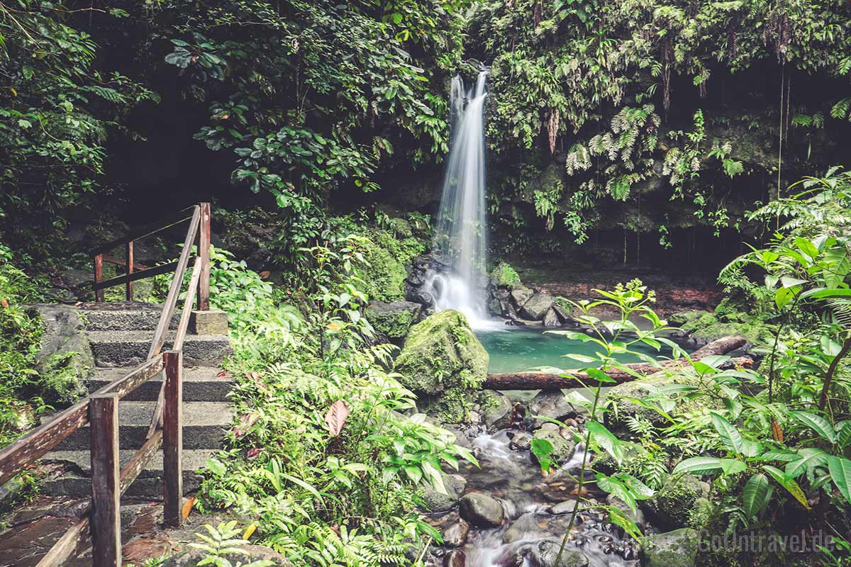Emerald Pool Emerald Pool