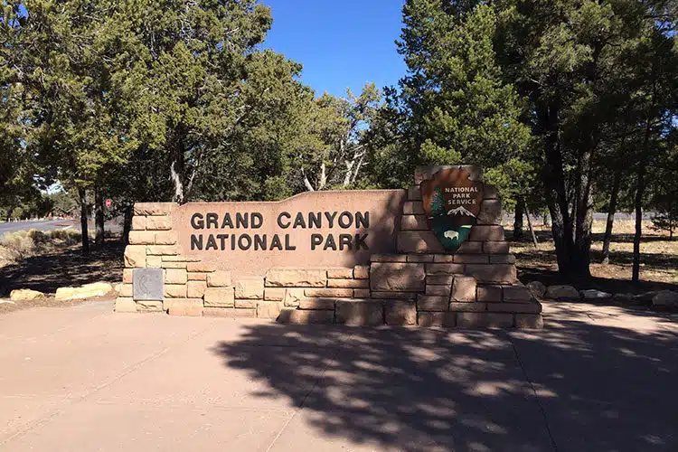 Eingang zum Grand Canyon South Rim