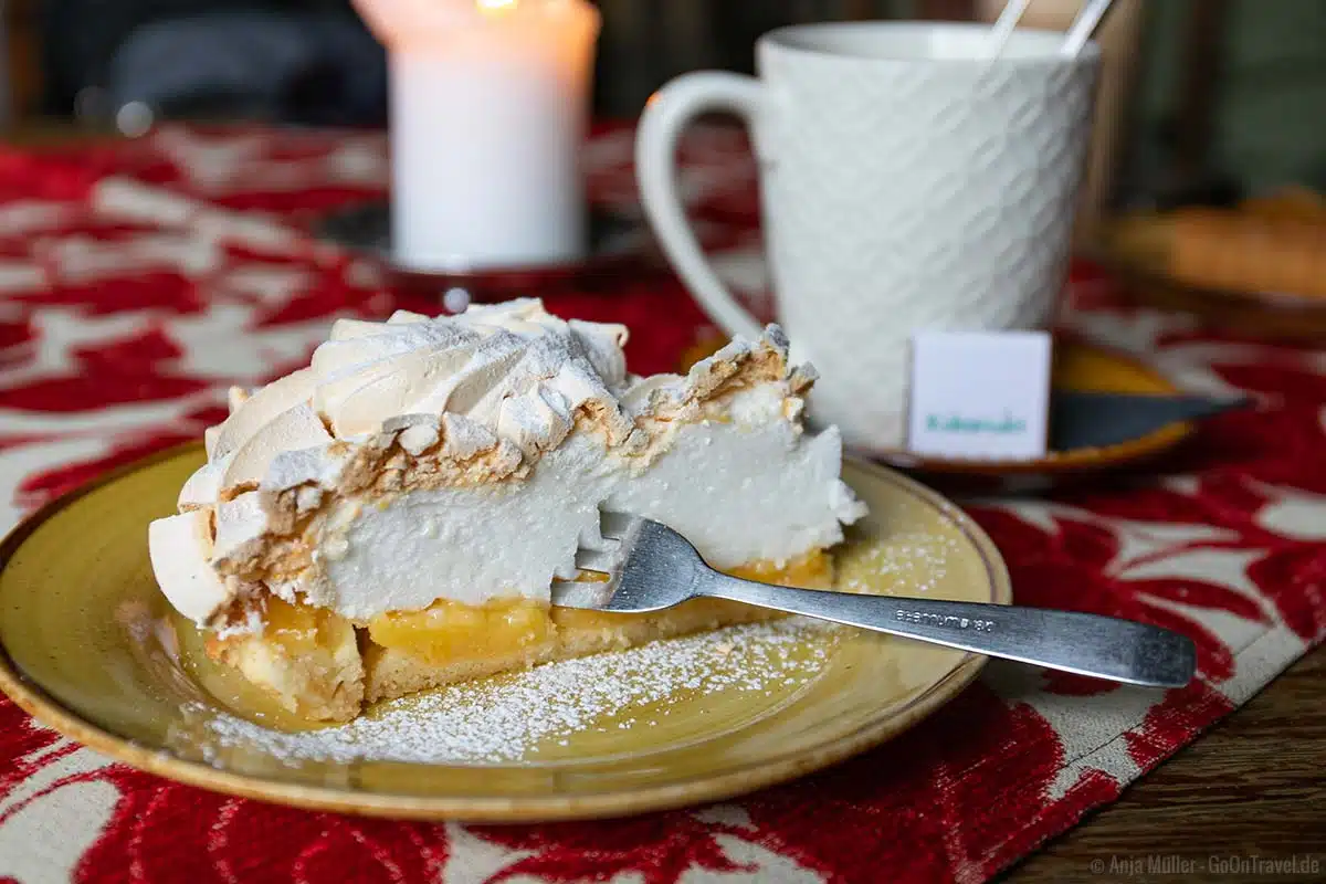 Leckere Kuchen und Torten gibt es im Kehrwieder in Tallin Leckere Kuchen und Torten gibt es im Kehrwieder in Tallin