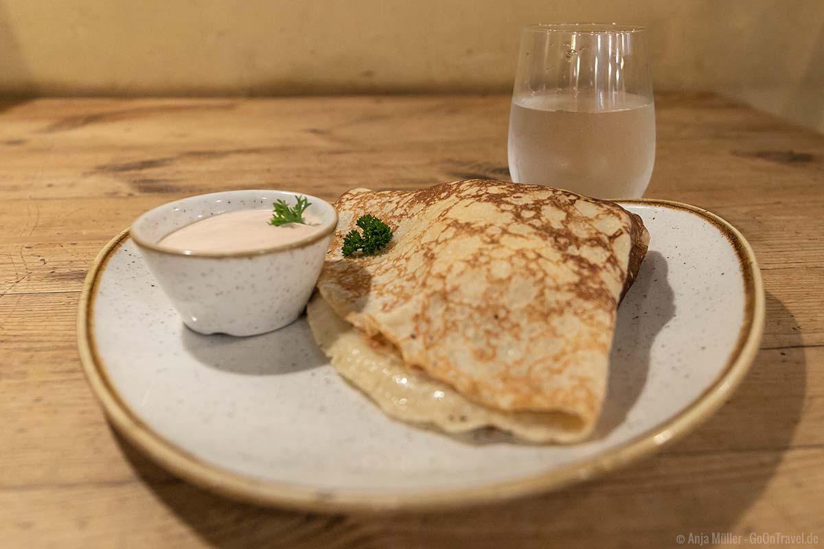 Im Kompressor kannst du günstig salzige oder süße Pfannkuchen essen in Tallin