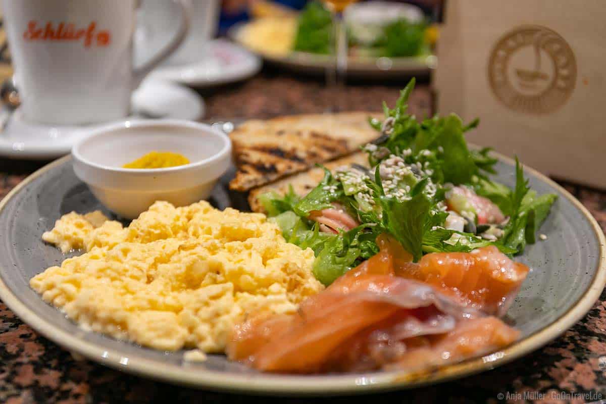 Frühstück im Reval Café von Tallinn Frühstück im Reval Café von Tallinn