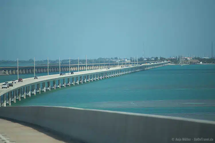 Eine von vielen Brücken, die die Florida Keys miteinander verbindet.