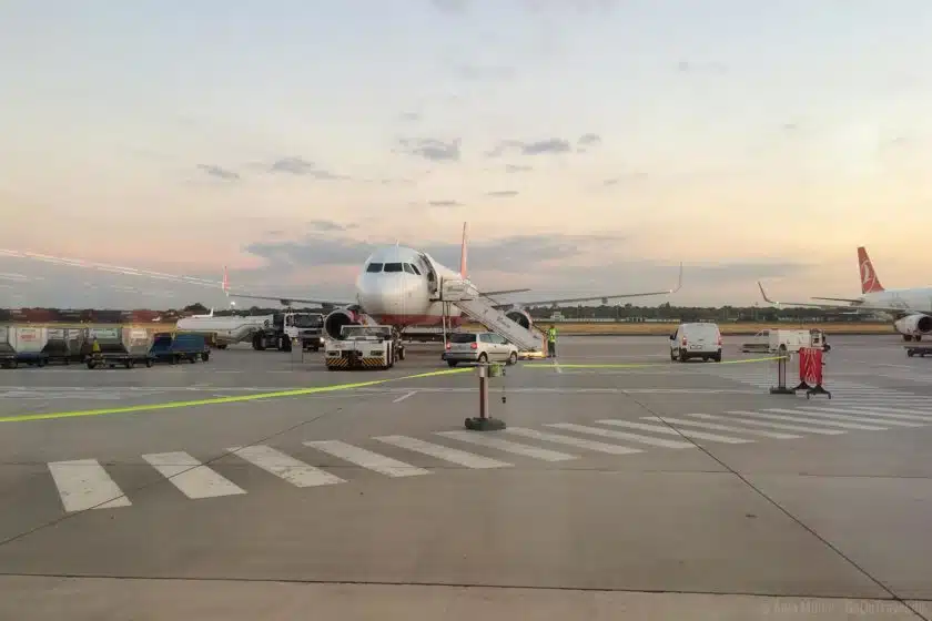 Flughafen Flugzeug