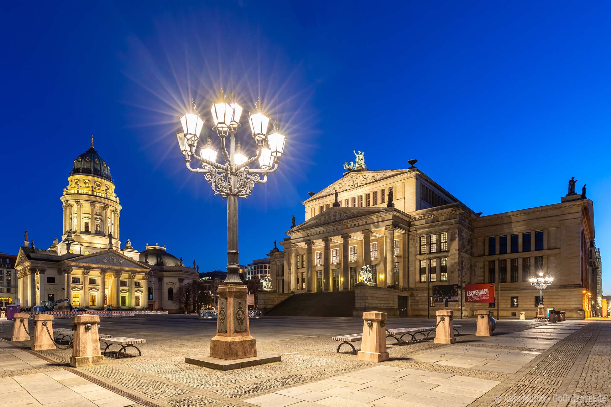 Berlin bei Nacht: Gendarmenmarkt