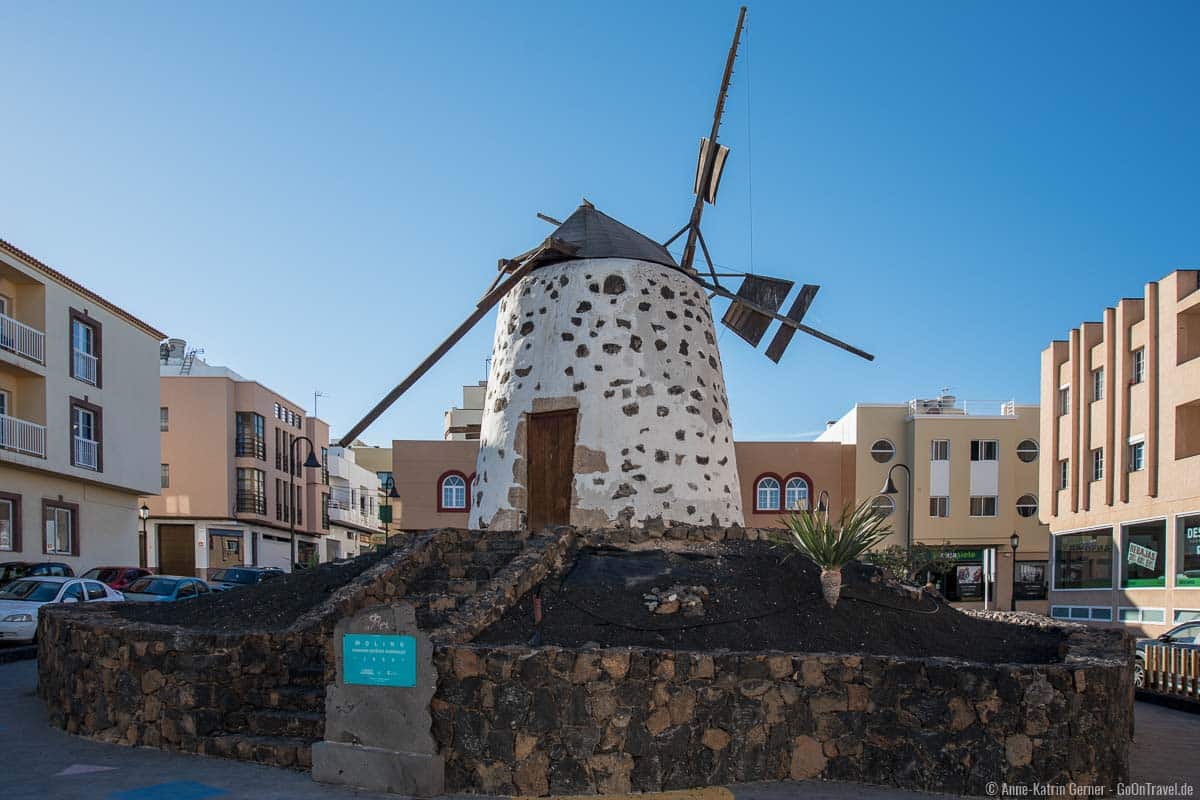 Molino Domingo Estevez Rodriguez im Herzen von Corralejo