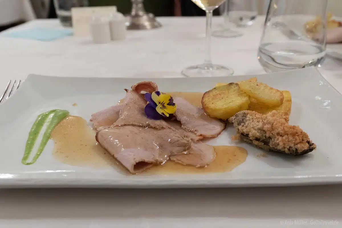 Ferkel mit Akazienhonig und Armagnac-Sauce Ferkel mit Akazienhonig und Armagnac-Sauce
