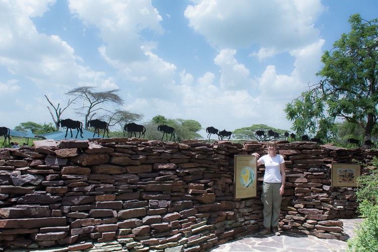 m Grzimek Besucherzentrum in der Serengeti