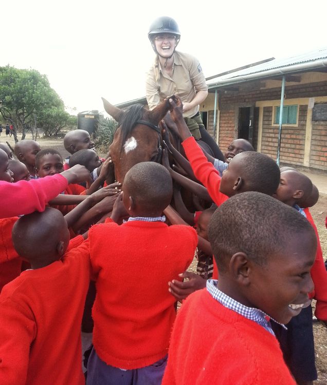 Mit dem Pferd auf Schulbesuch Mit dem Pferd auf Schulbesuch