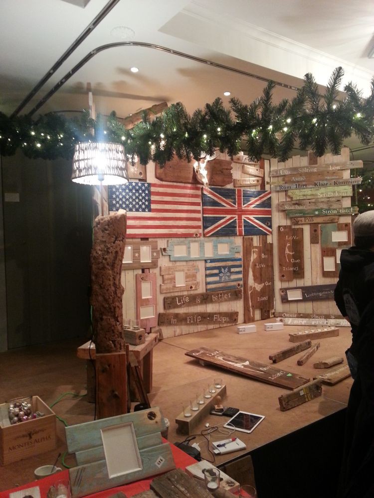 Stand auf dem Kampener Adventsmarkt Stand auf dem Kampener Adventsmarkt