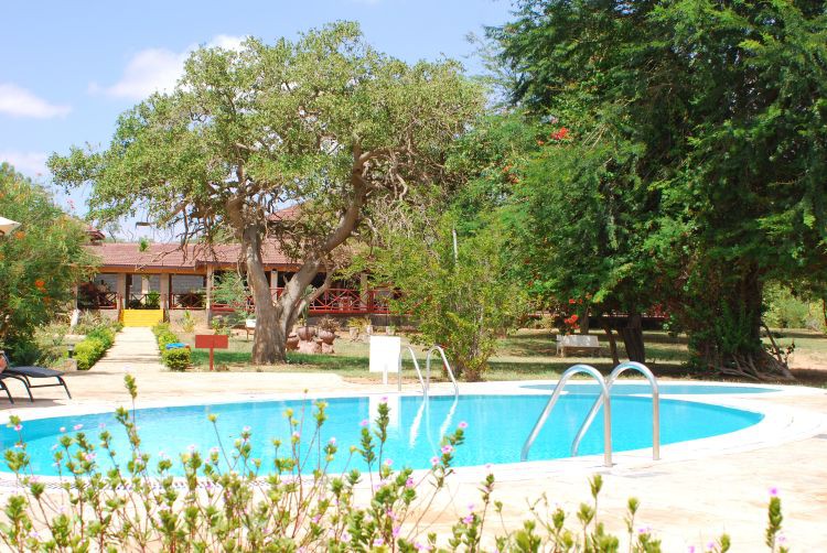 Ashnil Aruba Lodge im Tsavo Ost Ashnil Aruba Lodge im Tsavo Ost