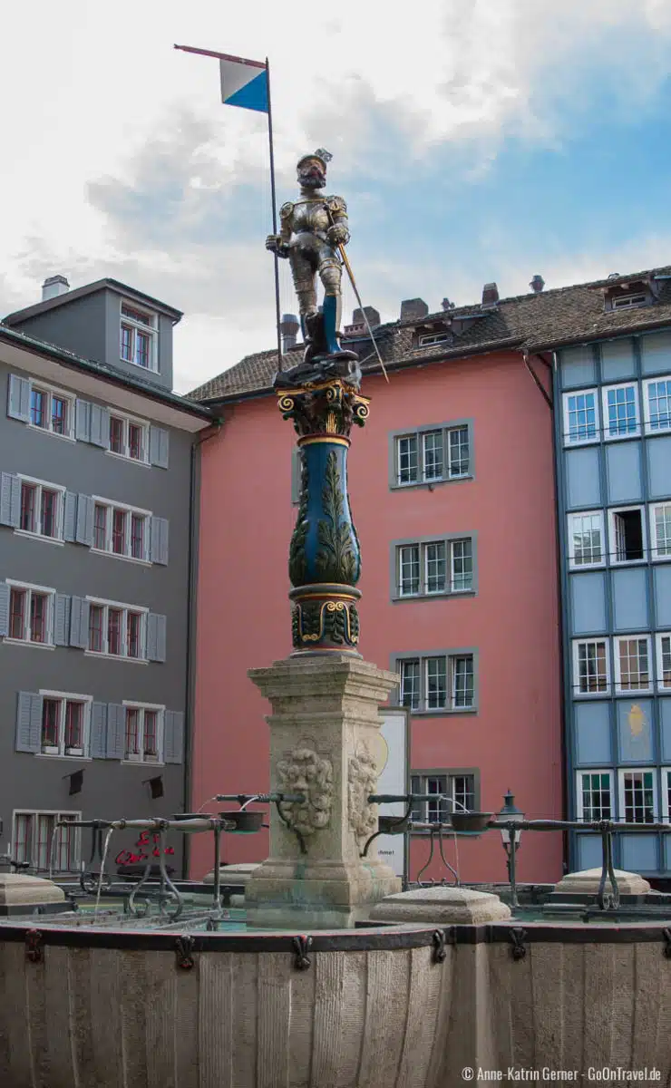 Renaissancebrunnen in der Stüssihofstatt Renaissancebrunnen in der Stüssihofstatt
