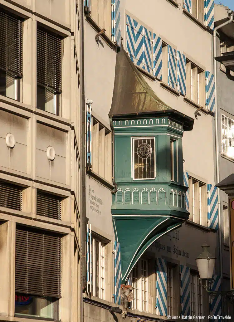 wunderschöne architektonische Details in den "Dörfli" Gassen wunderschöne architektonische Details in den "Dörfli" Gassen
