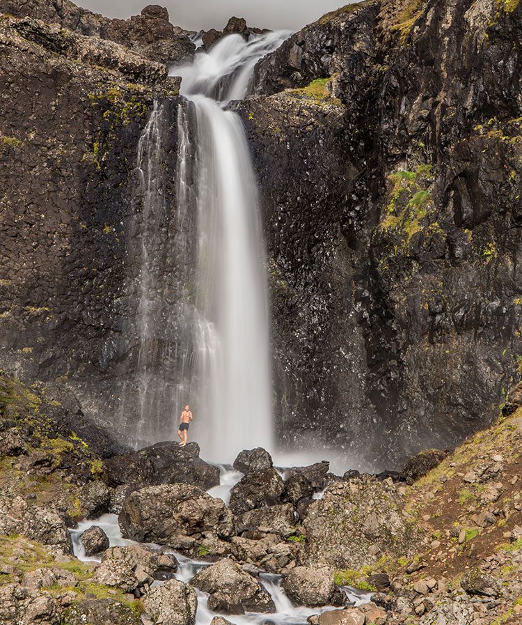 Dusche gefällig? Warum dieser Wasserfall noch keinen Namen hat, weiß ich leider nicht!