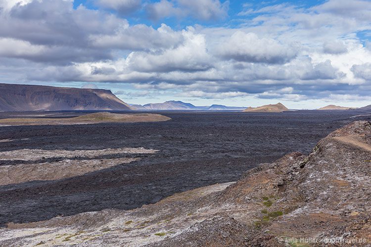 Blick auf die Lavafelder von Leirhnjukur