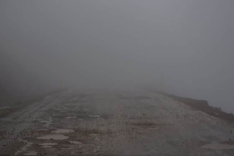 Wenig Sicht und schlechte Straßen, auch das gibt es auf Island