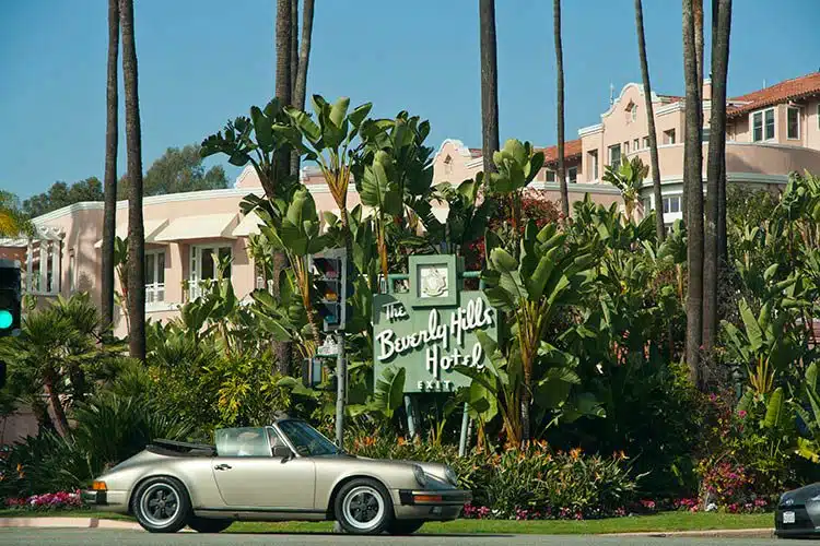 Das bekannte Beverly Hills Hotel in der schon viele Stars und Sternchen genächtigt haben. Das bekannte Beverly Hills Hotel in der schon viele Stars und Sternchen genächtigt haben.