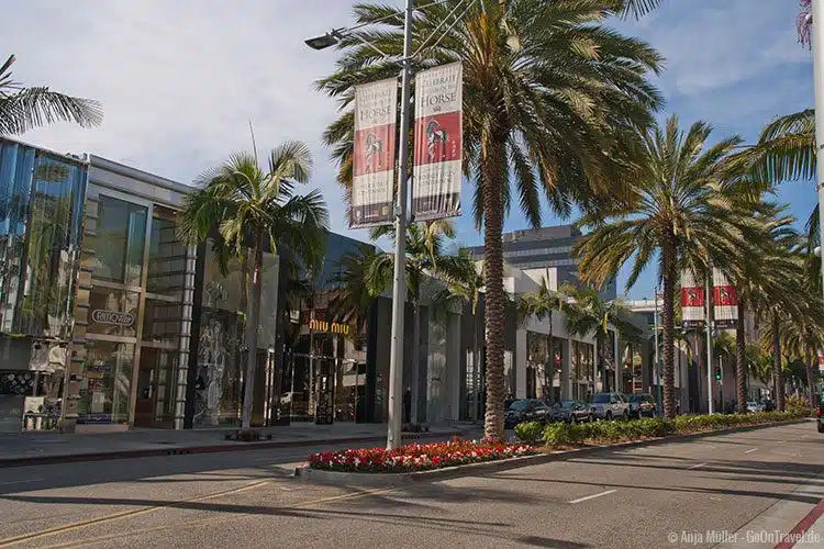 Der berühmte Rodeo Drive in Los Angeles Der berühmte Rodeo Drive in Los Angeles