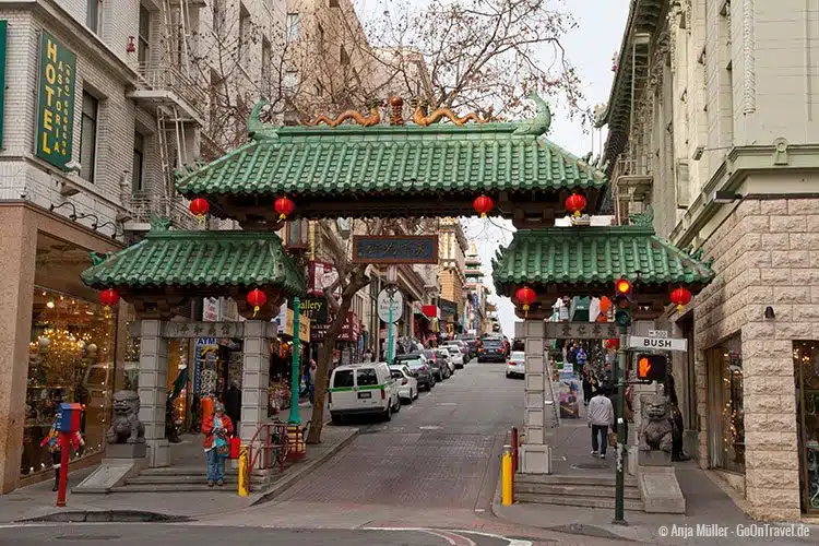 Stadttor nach Chinatown in San Francisco