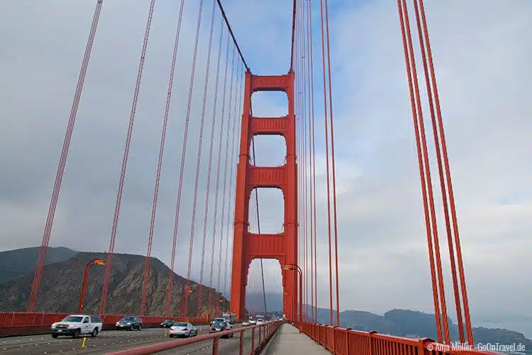 San Francisco Sehenswürdigkeiten: Auf der Golden Gate Bridge