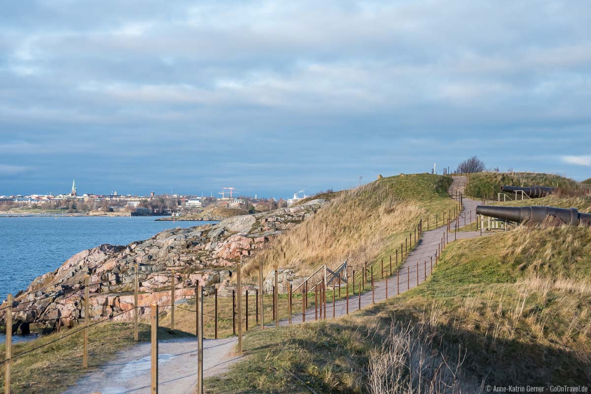 Die Seefestung von Suomenlinna umfasst über 6 km Mauern und Bastionen