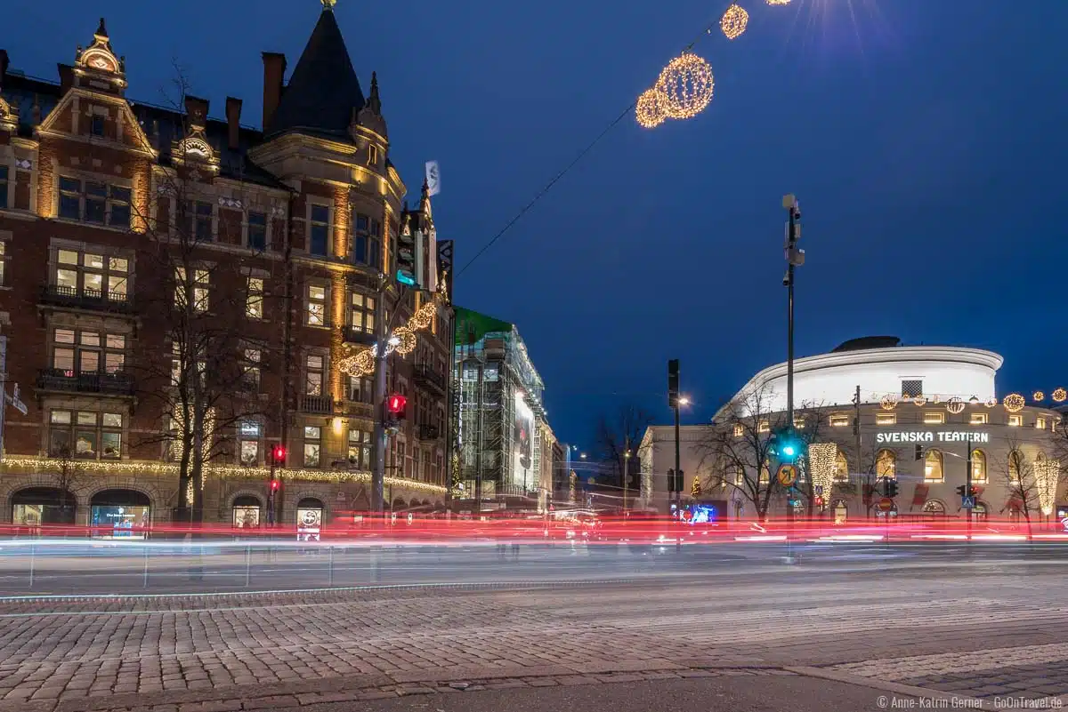 Die Weihnachtsdekoration verleiht Helsinki einen besonderen Charme
