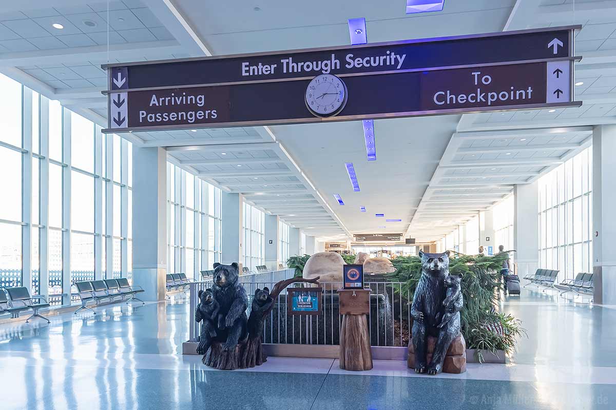 Der McGhee Tyson Airport ist das Tor zu den Great Smoky Mountains