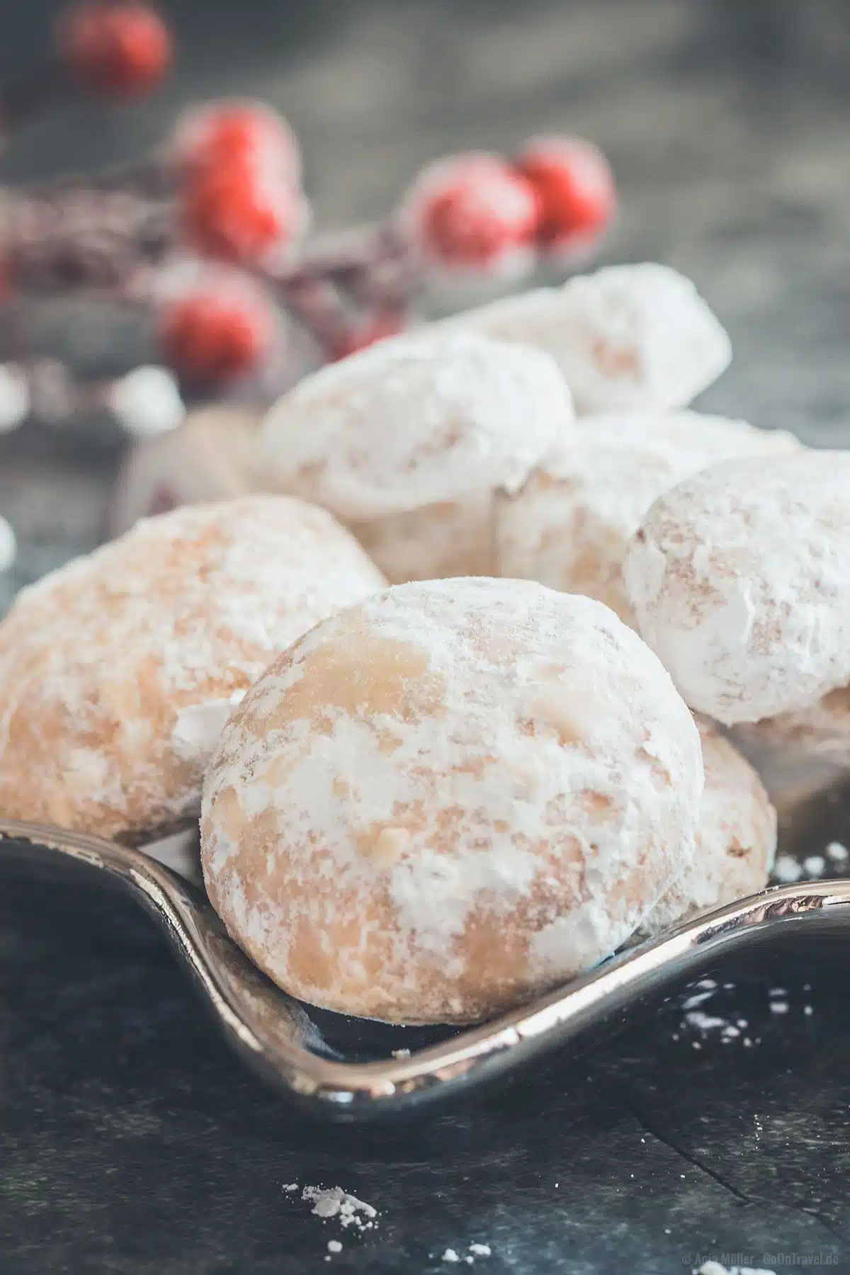 Kourabiedes sind in der Regel rund Kourabiedes sind in der Regel rund