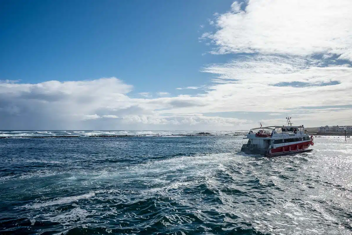 Die Personenfähre verbindet La Graciosa mit Lanzarote Die Personenfähre verbindet La Graciosa mit Lanzarote