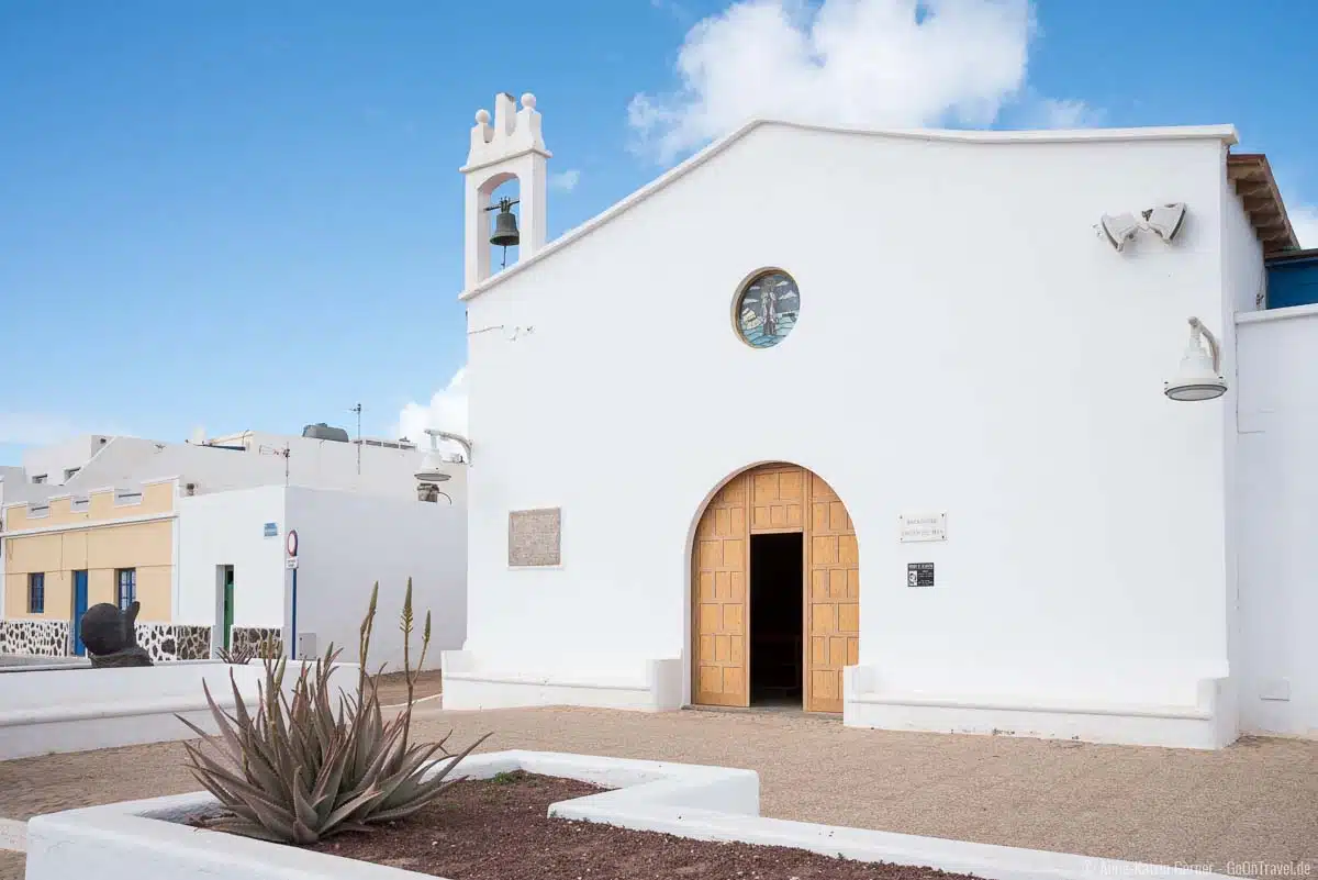 Kirche in Caleta del Sebo Kirche in Caleta del Sebo