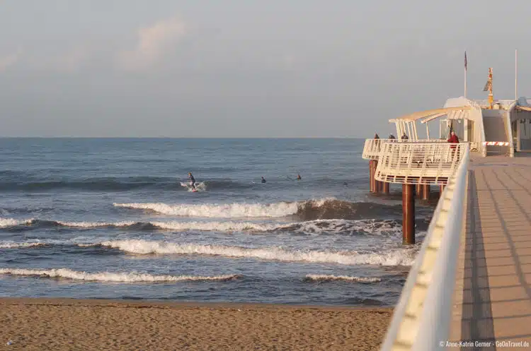 Seebrücke von Lido di Camaiore Seebrücke von Lido di Camaiore