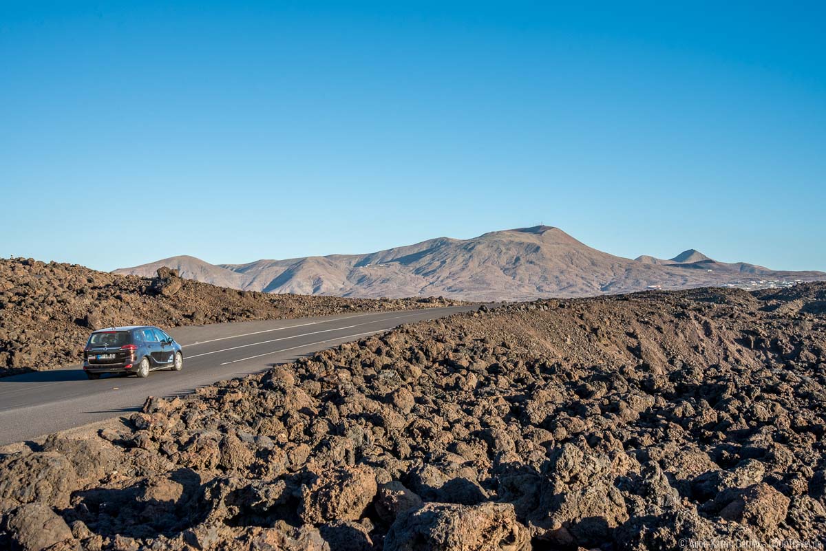 Mit dem Mietwagen Lanzarote erkunden macht einfach Spaß.