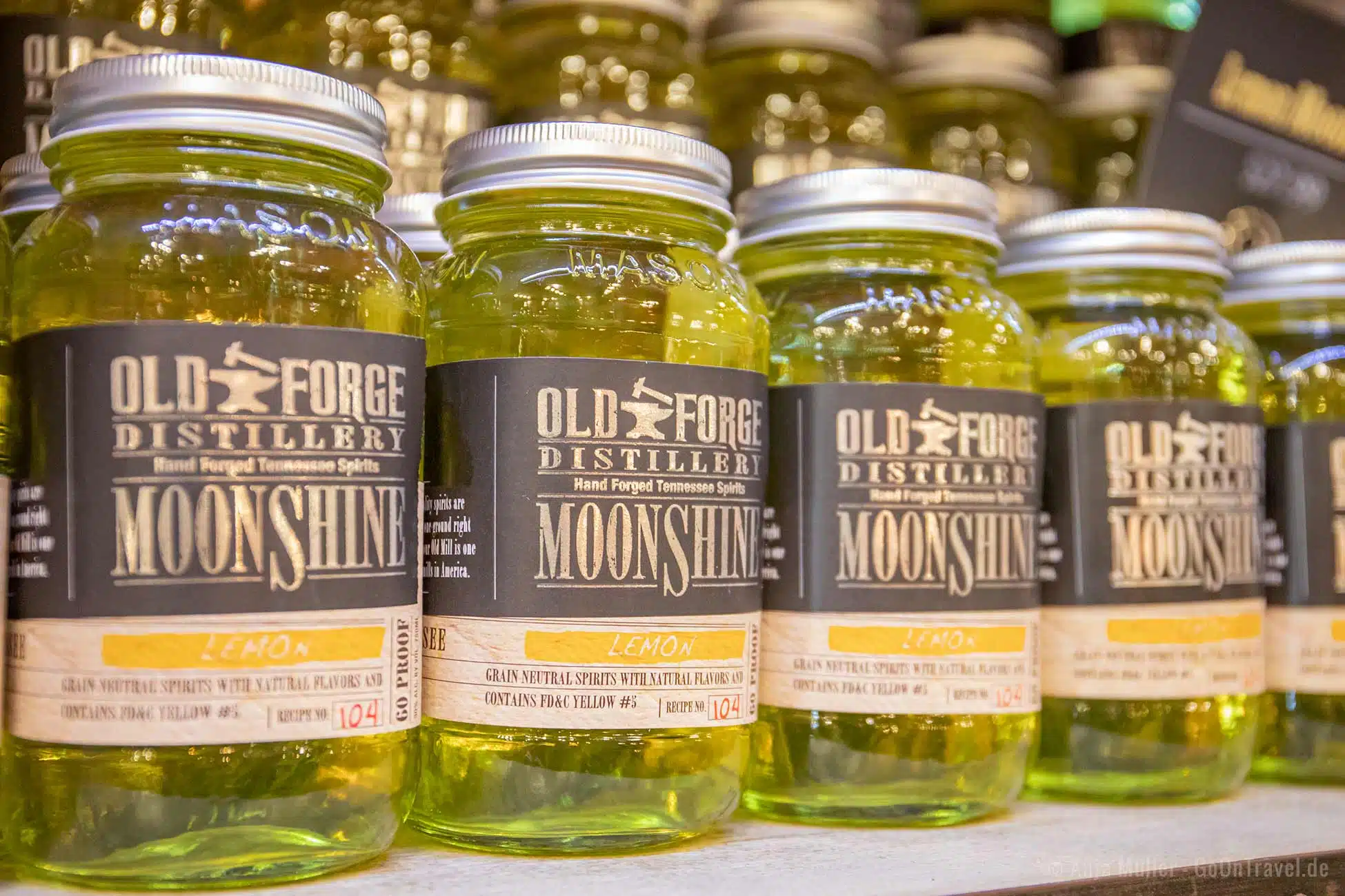 Moonshine Tennessee