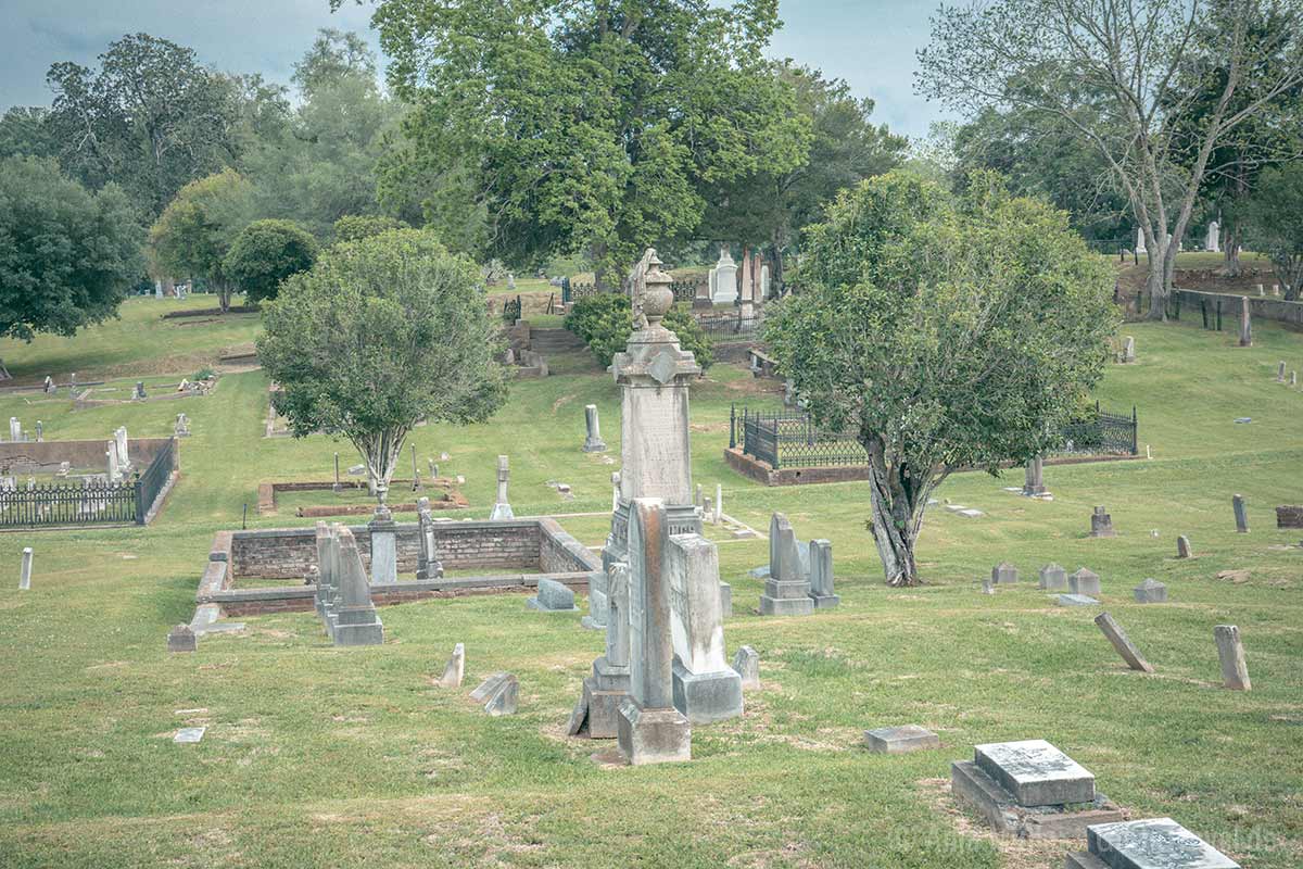 Der Natchez City Cemetery wurde im Jahr 1822 gegründet Der Natchez City Cemetery wurde im Jahr 1822 gegründet