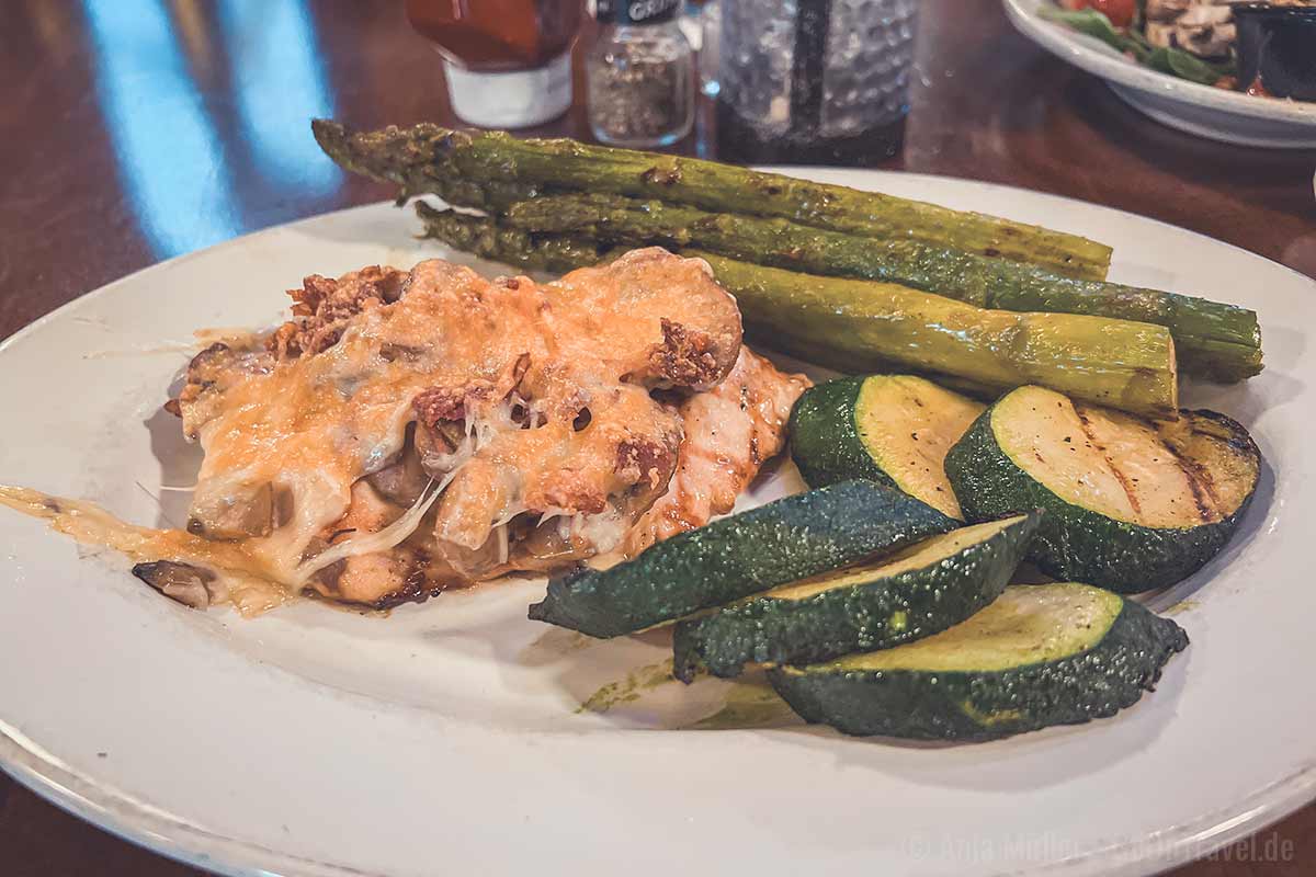 Steak mit viel Gemüse Steak mit viel Gemüse